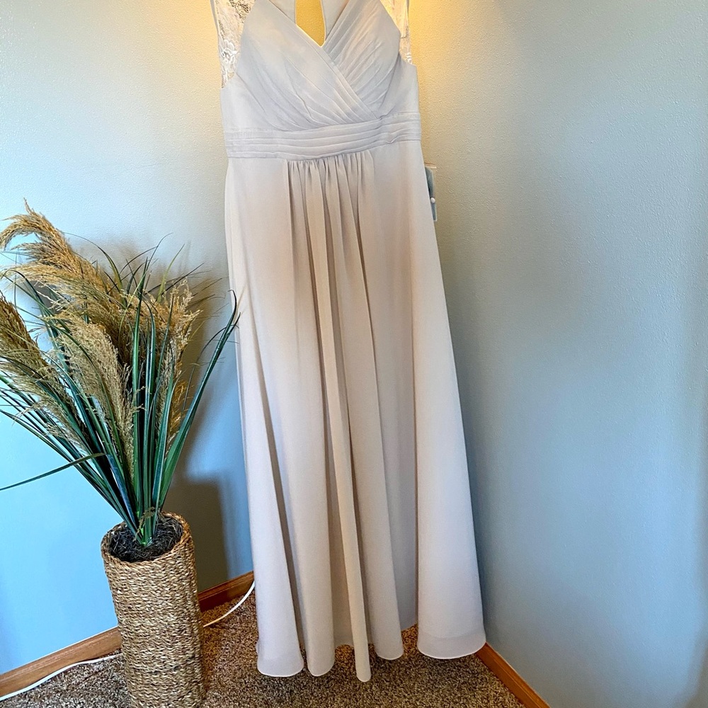 Renz Rags Formal Dress - Picture 5 of 7